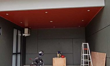 S707 Rumah Baru Modern Hoek 174 m2 Murah Grand Wisata Bekasi Timur