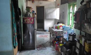 Rumah Kondisi Terawat Siap Huni Strategis Karang Rejo Surabaya