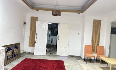 Disewakan rumah 2 lantai 4 kamar tidur di Batam Center