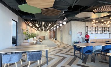 800SQM Fully furnished office Space near Megamall with workstations