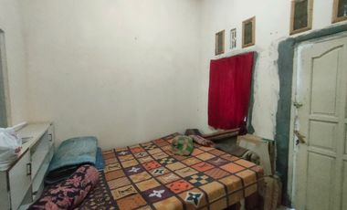 RUMAH GRATIS KONTRAKAN 7 PINTU DI KUPANG TEBA TELUK BETUNG