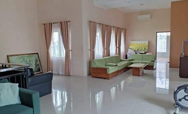 2 Rumah Mewah di Cluster Premium Dekat Manahan dan Tol Solo