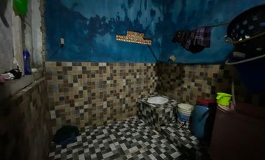 Dijual Murah Rumah Kayu + Kebun di Perkampungan Luas 432 m2 Purwakarta