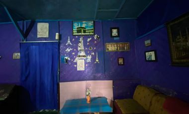 Dijual Murah Rumah Kayu + Kebun di Perkampungan Luas 432 m2 Purwakarta