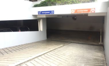 Ruang Kantor Full Furnished 195m2 Premium dekat Thamrin Jakarta Pusat