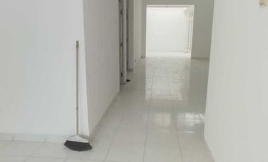 Dijual Rumah Berlokasi Strategis di Citra Garden 5 Jakarta Barat