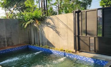 Rumah Baru Mewah 2lt Ada Kolam Renang Dekat Pintu Tol Solo