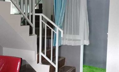 Dijual Rumah Baru 2 lantai di belakang stasiun Jatinegara Jakarta