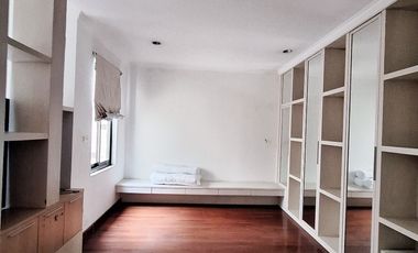 Rumah di Pantai Indah Kapuk Cluster Johar Dekat Mall Pik Avenue