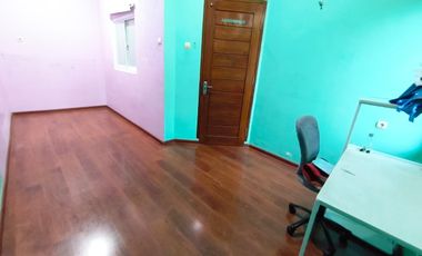 Jual Segera Rumah Siap Huni Tanah 120 m2, Luas bangunan 200 m2