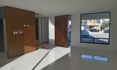 CASA EN VENTA EN LOMAS DE ANGELOPOLIS PARQUE COLIMA COMALA 17