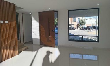 CASA EN VENTA EN LOMAS DE ANGELOPOLIS PARQUE COLIMA COMALA 17