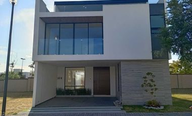 CASA EN VENTA EN LOMAS DE ANGELOPOLIS PARQUE COLIMA COMALA 17