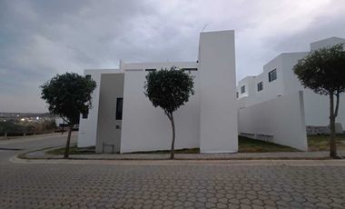 CASA EN VENTA EN LOMAS DE ANGELOPOLIS PARQUE AGUASCALIENTES