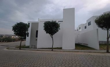 CASA EN VENTA EN LOMAS DE ANGELOPOLIS PARQUE AGUASCALIENTES