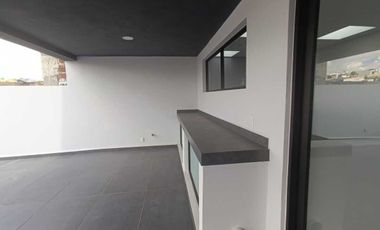 CASA EN VENTA EN LOMAS DE ANGELOPOLIS PARQUE COLIMA 12