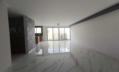 CASA EN VENTA EN LOMAS DE ANGELOPOLIS PARQUE COLIMA 12