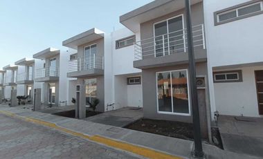 CASA EN VENTA EN XILOTZINGO, PUEBLA