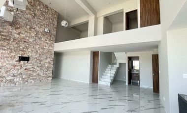 PENTHOUSE EN VENTA EN LOMAS DE ANGELOPOLIS TORRE AVISTA (PH1)