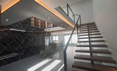 CASA EN VENTA EN LOMAS DE ANGELOPOLIS PARQUE FORESTA RETAMA 5