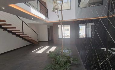 CASA EN VENTA EN LOMAS DE ANGELOPOLIS PARQUE FORESTA RETAMA 5