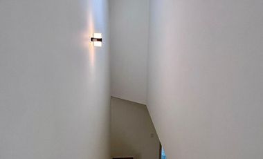 CASA EN VENTA EN FRACC CUMBRES RESIDENCIAL CERCA DE CHOLULA, PUEBLA