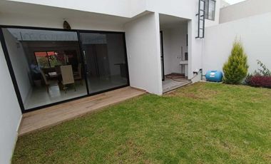 CASA EN VENTA EN SAN ANDRES CHOLULA, ACATEPEC, PUEBLA