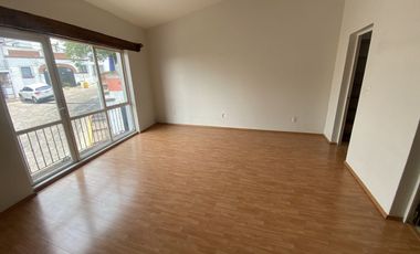 LINDA CASA EN RENTA EN CERRADA TECAMACHALCO