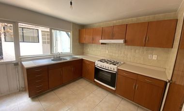 LINDA CASA EN RENTA EN CERRADA TECAMACHALCO