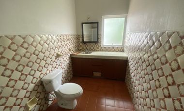 LINDA CASA EN RENTA EN CERRADA TECAMACHALCO