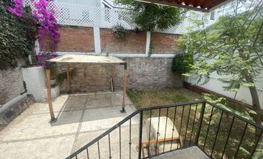 LINDA CASA EN RENTA EN CERRADA TECAMACHALCO