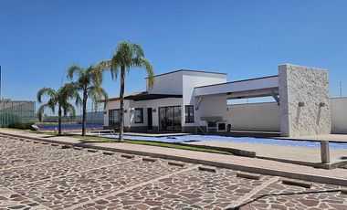 Terreno en Venta Cd. Maderas Querétaro (El Marqués) muy buen frente