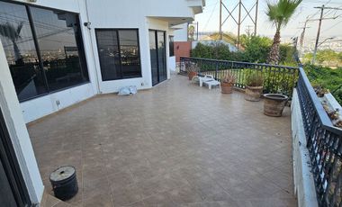 Casa en venta Loma Dorada Querétaro. Increible vista.