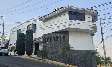 Casa en venta Loma Dorada Querétaro. Increible vista.