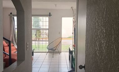 RENTA  CASA AMUEBLADA Y EQUIPADA  Morelos, Paseos del Río Munic E Zapata