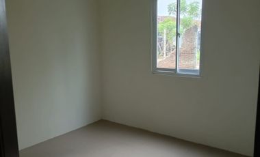 RUMAH CLUSTER  UNIT READY SEMI FULLNISH