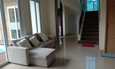 DIJUAL RUMAH MEWAH DI KAWASAN ELIT BATANG