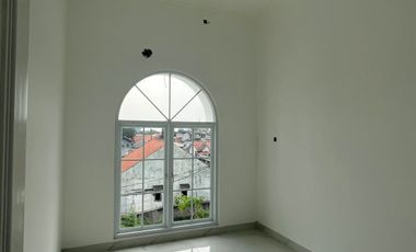 DI JUAL RUMAH BARU JAGAKARSA JAKARTA SELATAN