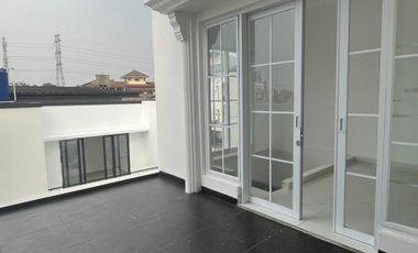 DI JUAL RUMAH BARU JAGAKARSA JAKARTA SELATAN