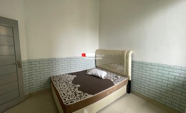 Dijual townhouse 2 lantai siap huni lokasi Kenten samping Indogrosir