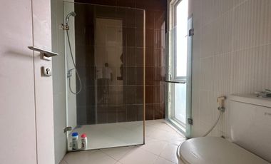 Disewakan Rumah Cantik Siap Huni Furnish di Sentul City cluster depan