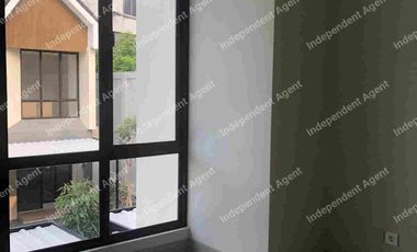 Rumah 2 Lantai Smarthome di Premier Estate 3 Kota Bekasi