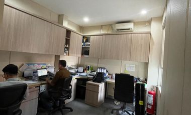 GEDUNG KANTOR 3 LANTAI LOKASI STRATEGIS DI JL ANGGREK LOKA BSD