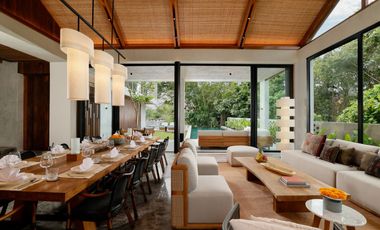 Brand New Luxury Villa in Canggu Padang Linjong with Ricefield View