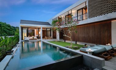 Brand New Luxury Villa in Canggu Padang Linjong with Ricefield View