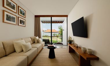 Brand New Luxury Villa in Canggu Padang Linjong with Ricefield View