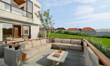 Brand New Luxury Villa in Canggu Padang Linjong with Ricefield View