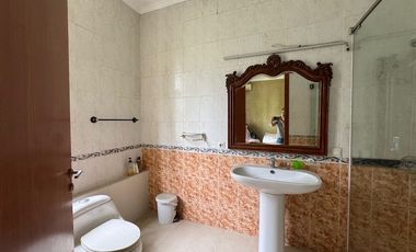 Rumah springhill residence kemayoran 12x18 5 lantai posisi hoek