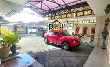 Rumah Mewah Luas 1 lt di Banjarsari Solo Kota