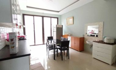 Jual CEPAT Rumah CANTIK Full Furnished dekat Tol PASTEUR dan Gegerkalong Bandung